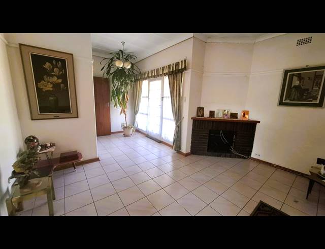 3 BEDROOM HOUSE FOR SALE IN THREE RIVERS